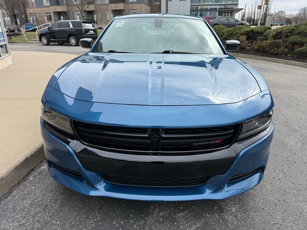 Used 2023 Dodge Charger SXT w/ Blacktop Package image 9