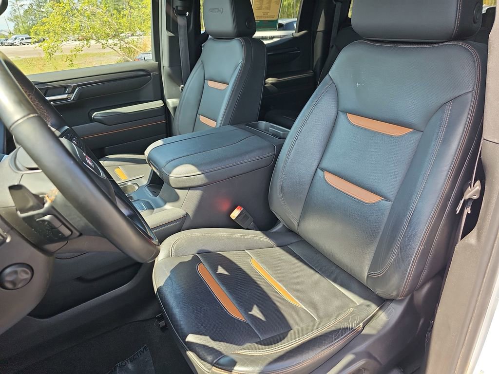 Used 2024 GMC Sierra 1500 AT4 w/ Technology Package image 18