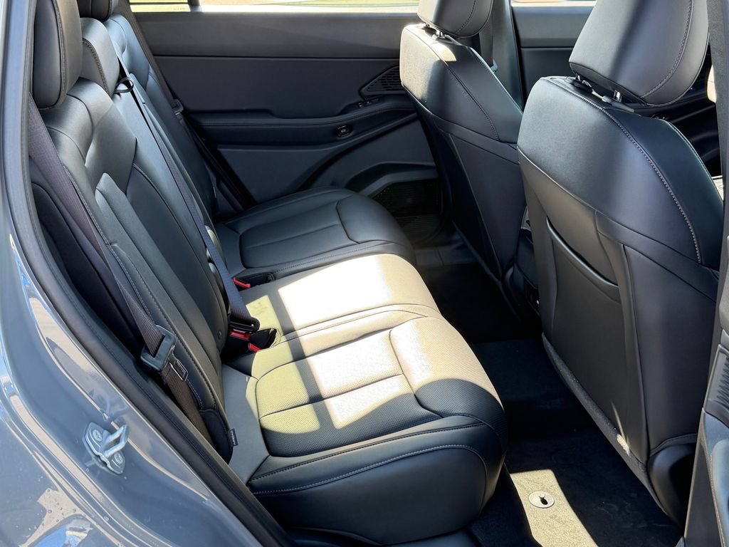 New 2026 Jeep Cherokee Limited AWD/4WD image 18