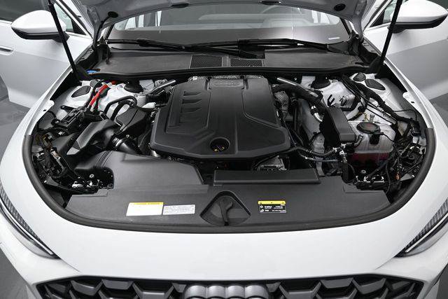 Used 2025 Audi A5 2.0T Premium Plus w/ Premium Plus AWD/4WD image 39