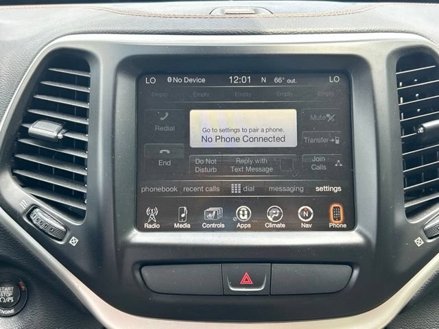 Used 2016 Jeep Cherokee Limited w/ Luxury Group AWD/4WD image 54