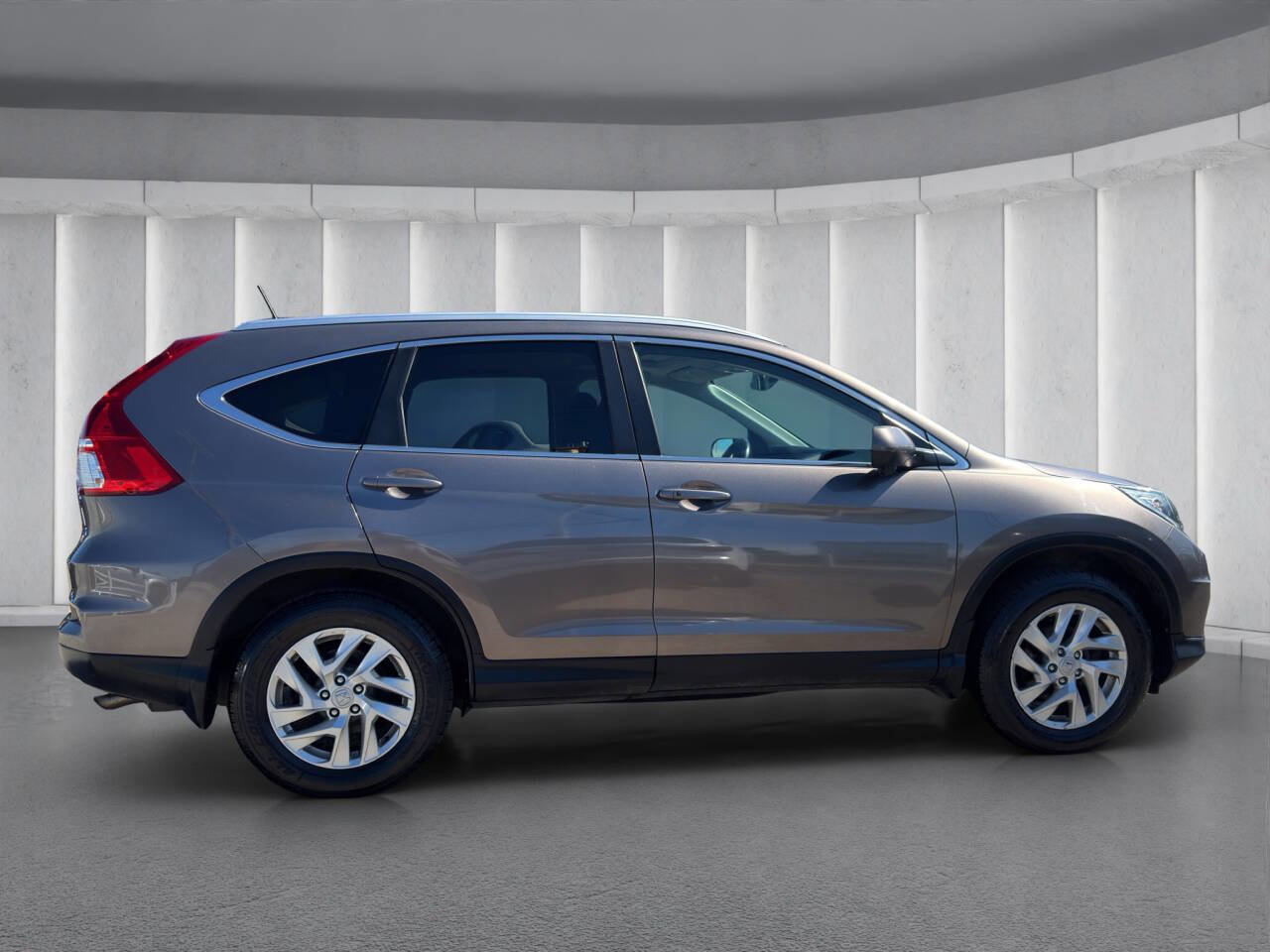 Used 2016 Honda CR-V EX-L image 5