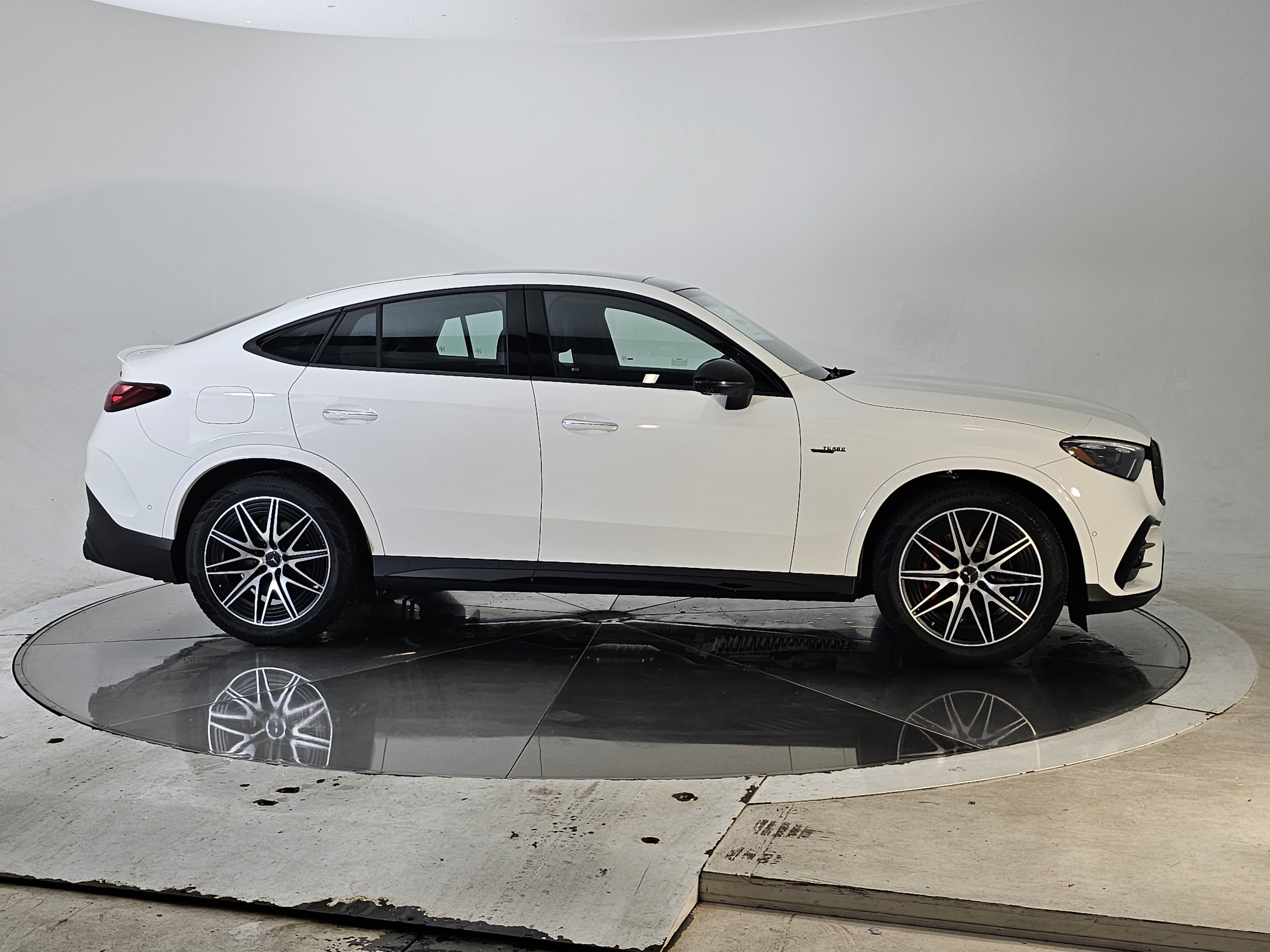 New 2025 Mercedes-Benz GLC 43 AMG 4MATIC Coupe image 3
