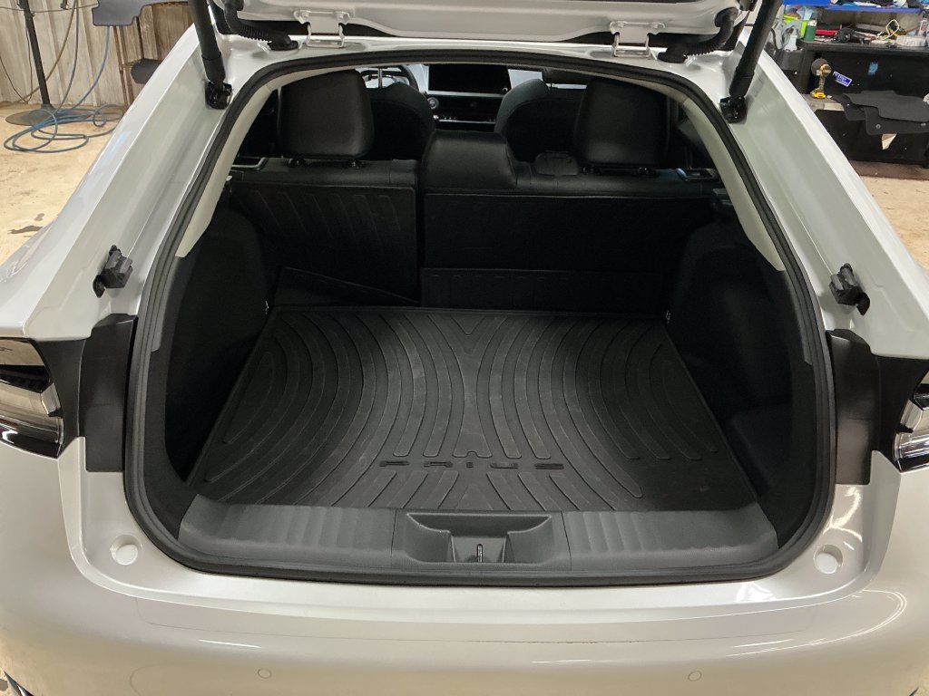 Certified 2024 Toyota Prius Prime Premium FWD image 26