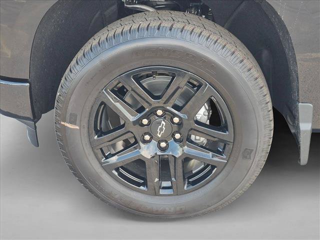 New 2026 Chevrolet Silverado 1500 Custom w/ Rally Edition AWD/4WD image 9
