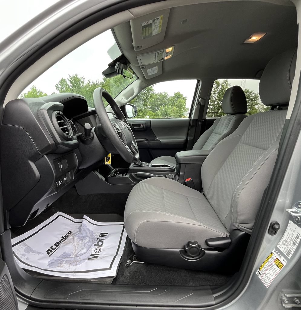 Used 2023 Toyota Tacoma SR AWD/4WD image 10