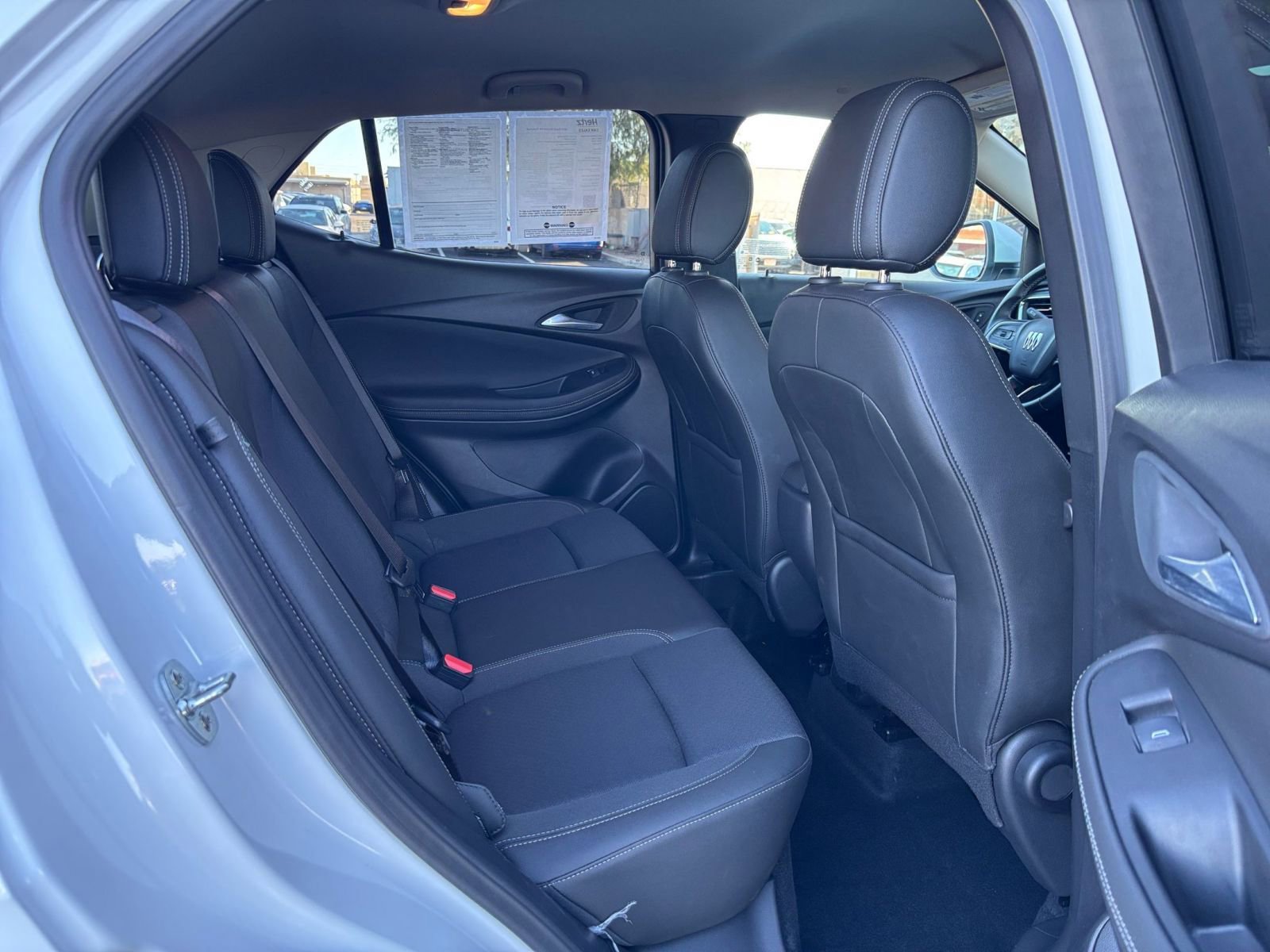 Used 2025 Buick Encore GX Preferred image 42