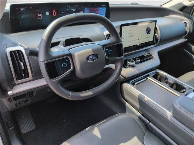 Used 2026 Ford Expedition Max Active RWD image 10