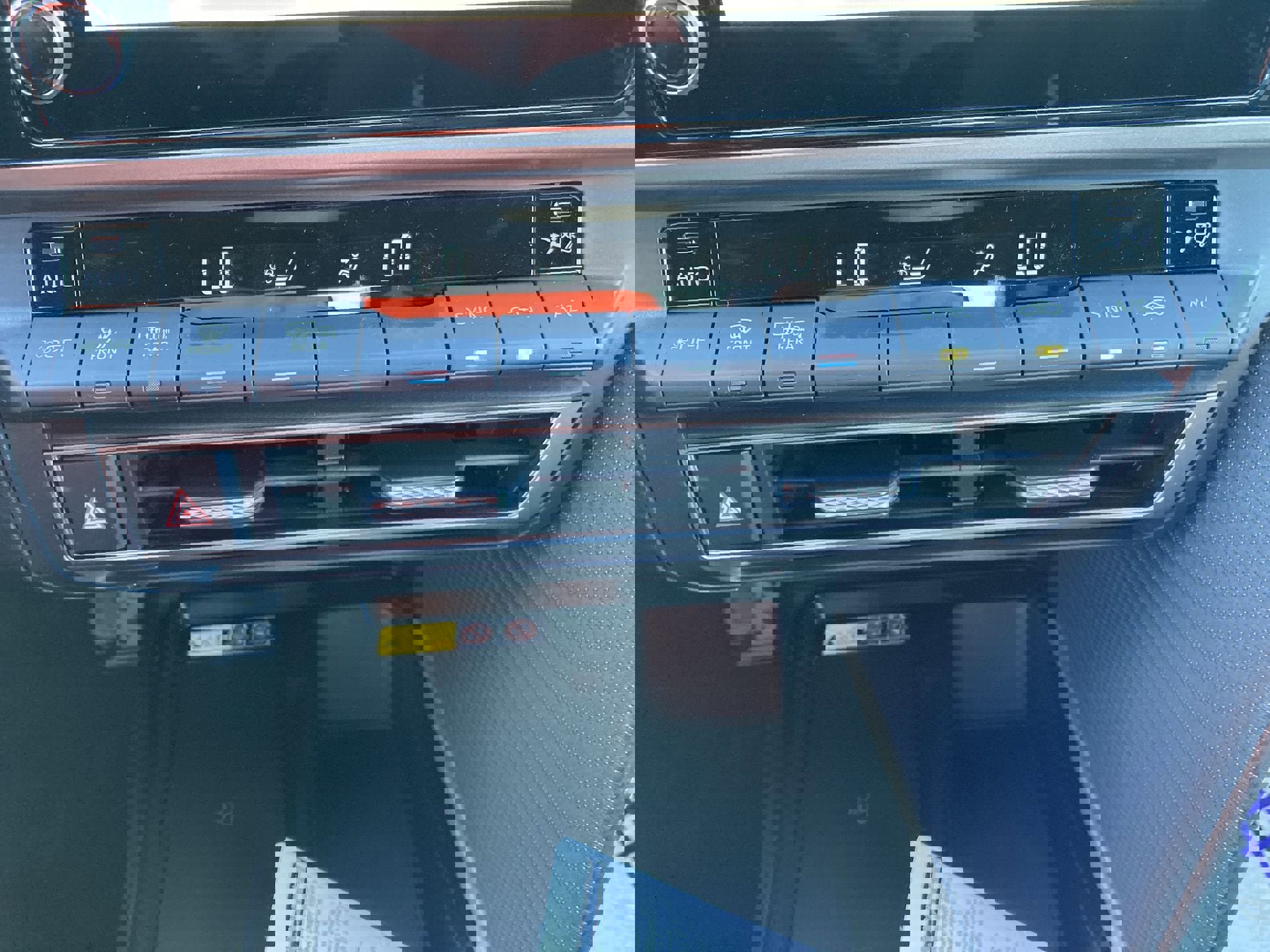 Certified 2026 Toyota Camry SE image 17