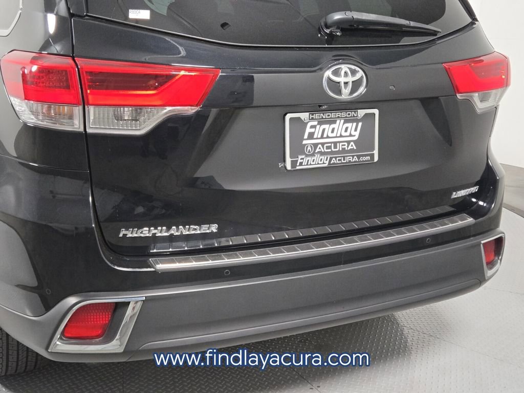 Used 2019 Toyota Highlander Limited FWD image 5