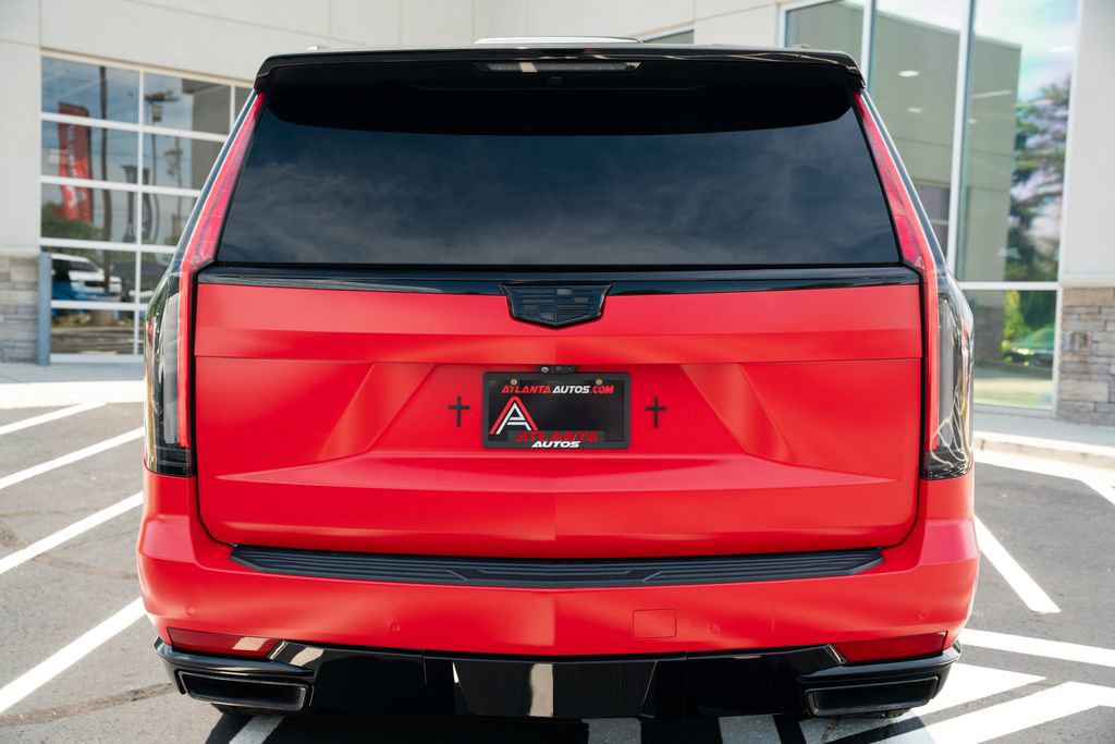Used 2021 Cadillac Escalade ESV Sport AWD/4WD image 14