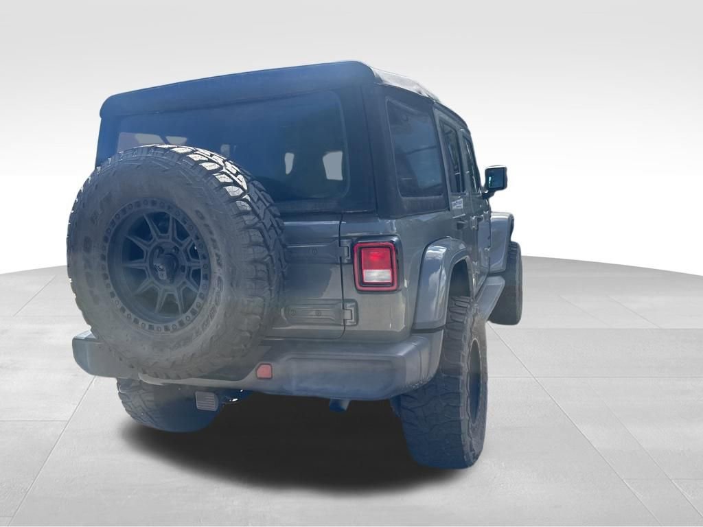 Used 2019 Jeep Wrangler Unlimited Sahara AWD/4WD image 14