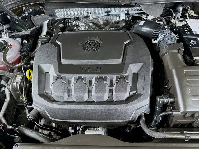Used 2024 Volkswagen Tiguan SEL R-Line w/ MDO Package, Two-Row image 36