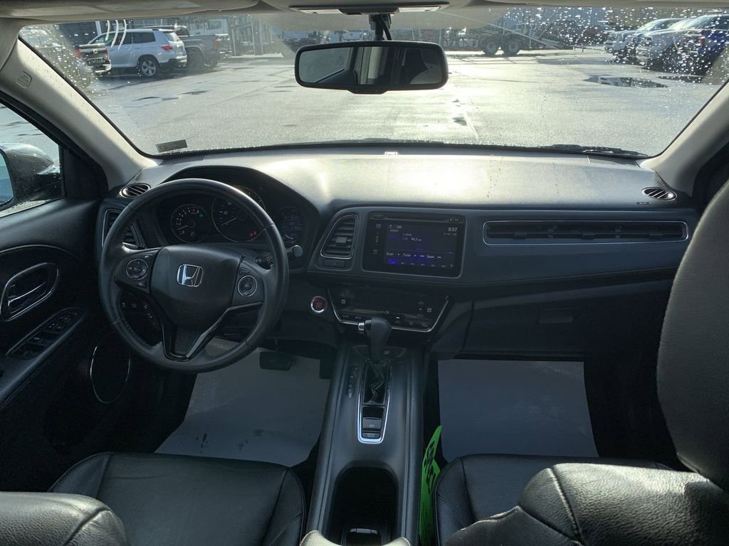 Used 2016 Honda HR-V EX-L image 10