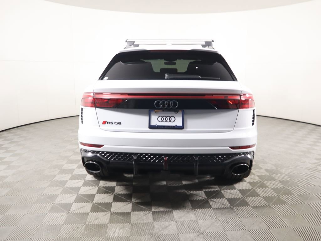 New 2025 Audi RS Q8 performance image 6