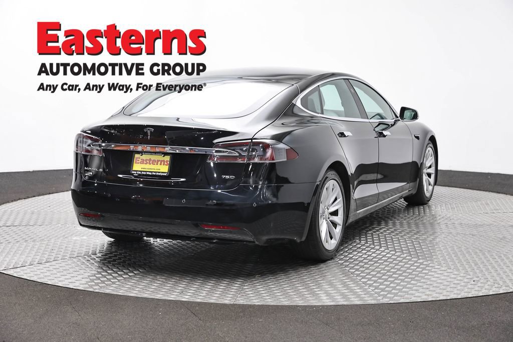 Used 2017 Tesla Model S 60D AWD/4WD image 5