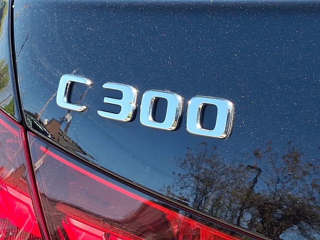 Used 2025 Mercedes-Benz C 300 4MATIC Sedan image 30