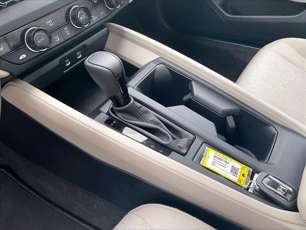 Used 2023 Honda Accord EX image 20