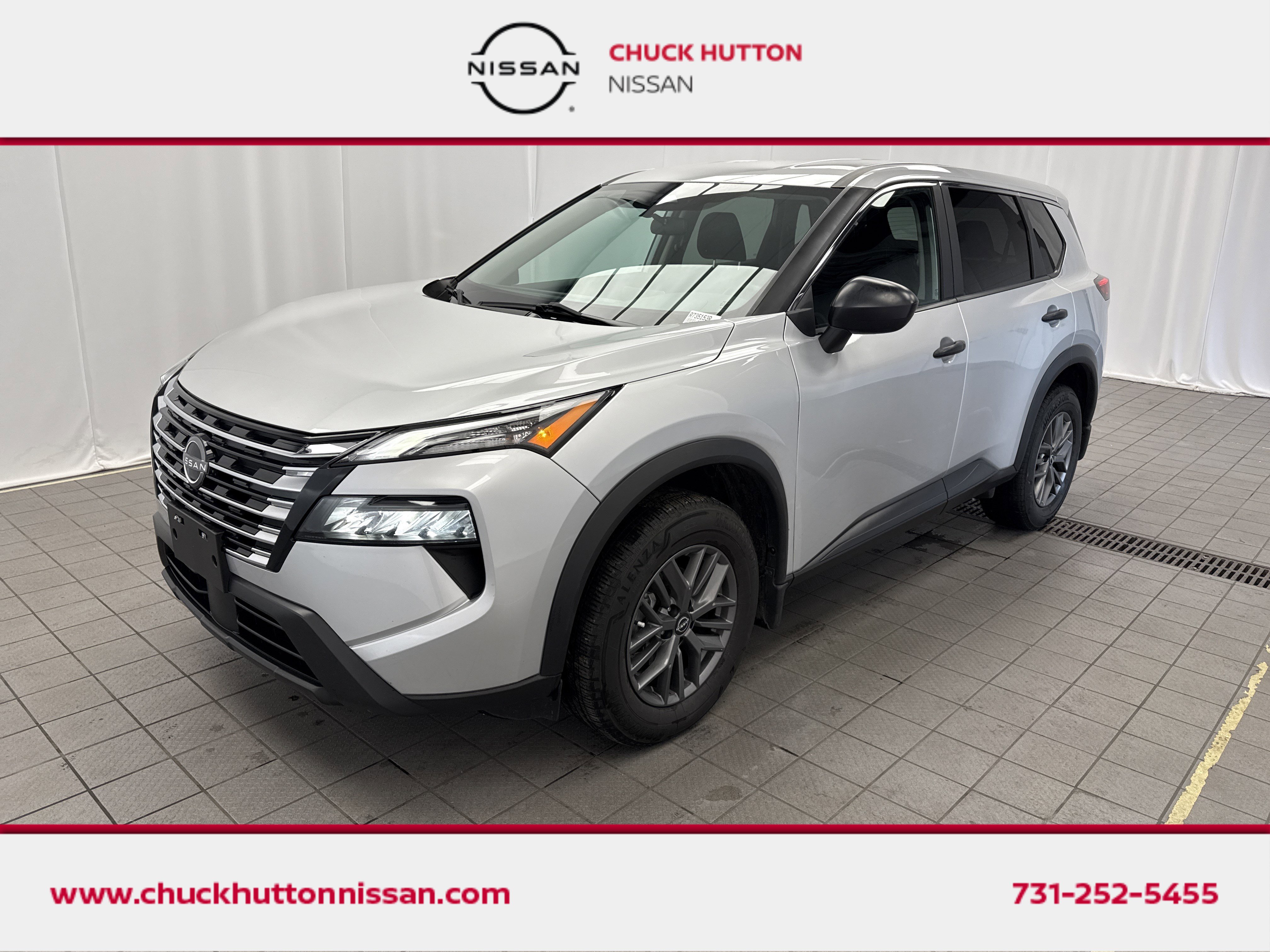 Used 2024 Nissan Rogue S image 1