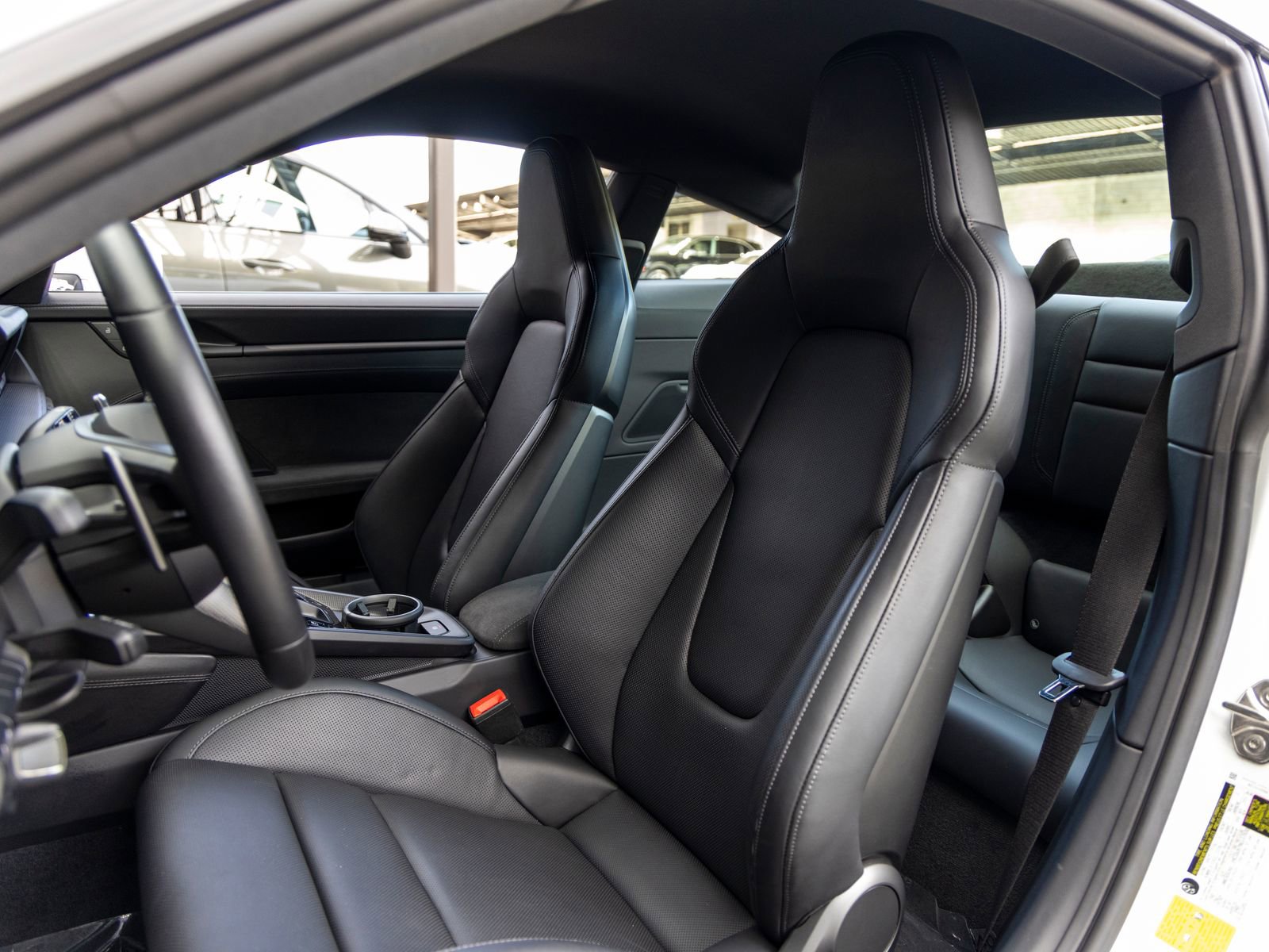 Used 2024 Porsche 911 Carrera GTS image 5