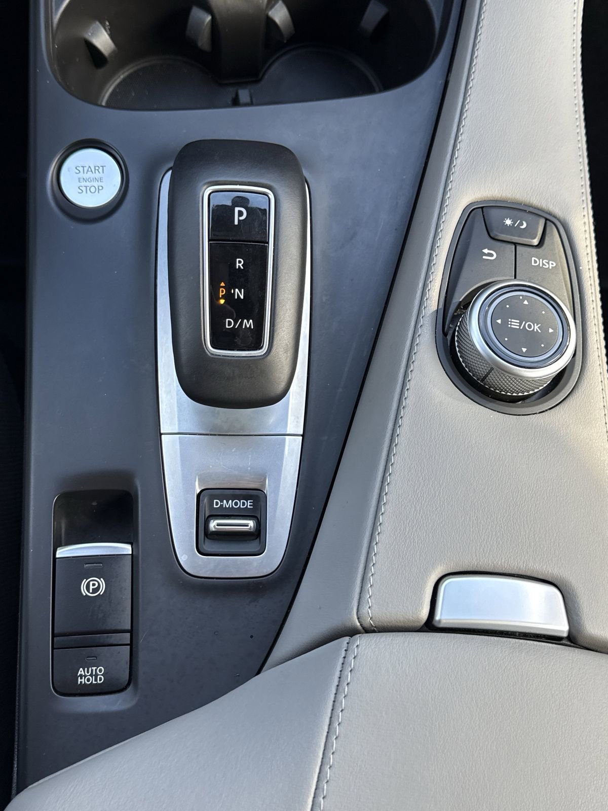 Used 2025 INFINITI QX50 Luxe image 27