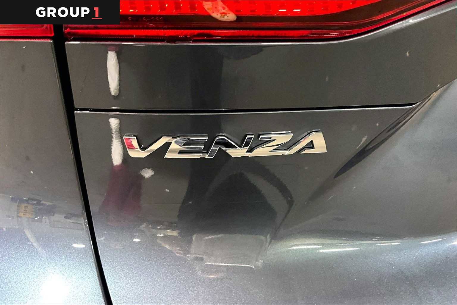 Used 2024 Toyota Venza Limited AWD/4WD image 31