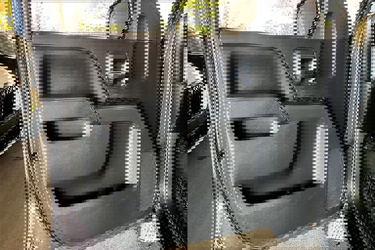 Used 2016 Chevrolet Silverado 1500 LT w/ Texas Edition image 21