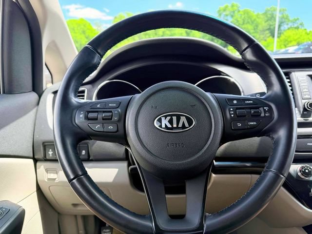 Used 2020 Kia Sedona EX FWD image 22