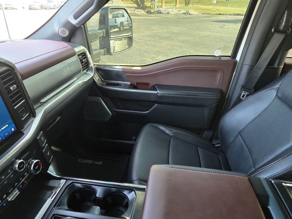 Used 2023 Ford F150 Lariat w/ Equipment Group 502A High image 15