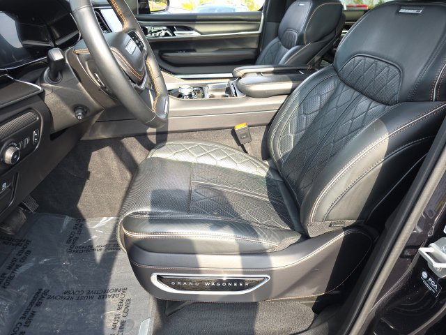 Used 2025 Jeep Grand Wagoneer L Series III w/ Quick Order Packagew 28T AWD/4WD image 14