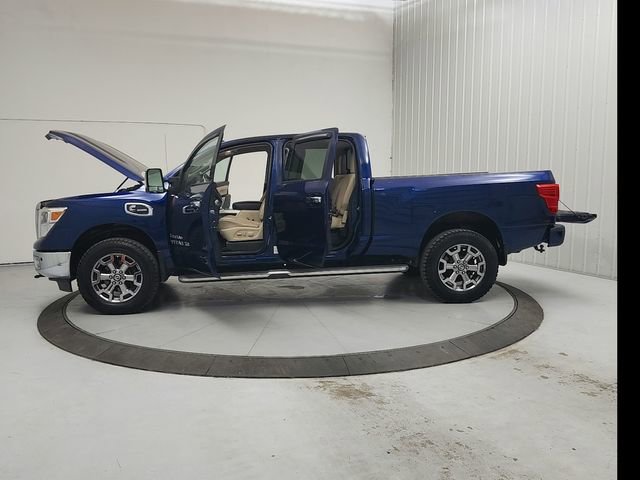 Used 2017 Nissan Titan SL w/ Texas Titan Edition AWD/4WD image 12