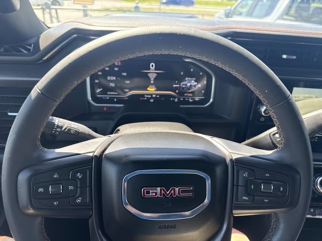 Used 2024 GMC Sierra 2500 AT4 w/ AT4 Premium Plus Package AWD/4WD image 32