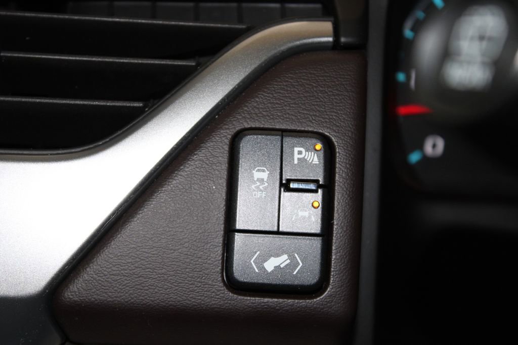 Used 2019 Chevrolet Suburban Premier w/ Max Trailering Package image 44