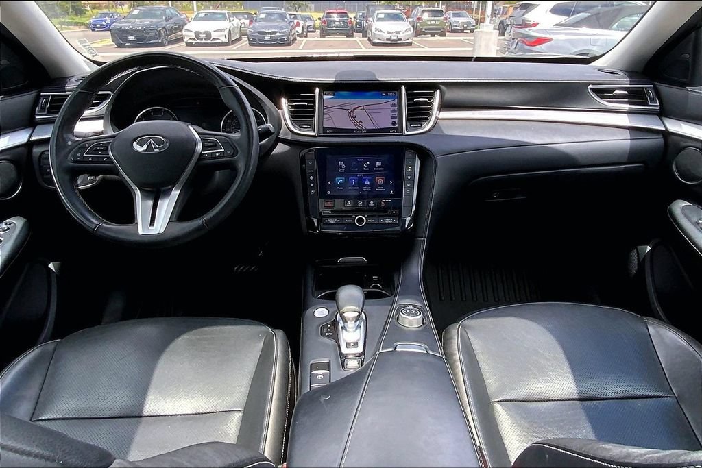 Used 2019 INFINITI QX50 Essential w/ Cargo Package FWD image 14