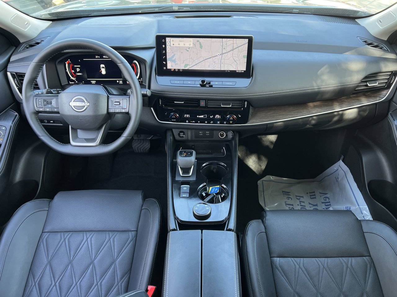 Certified 2025 Nissan Rogue Platinum image 8