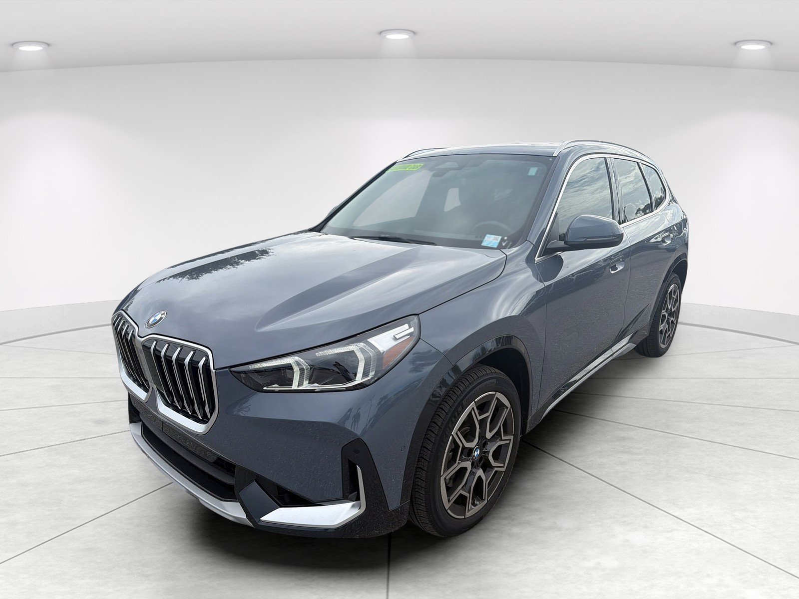New 2026 BMW X1 xDrive28i w/ Convenience Package AWD/4WD image 8