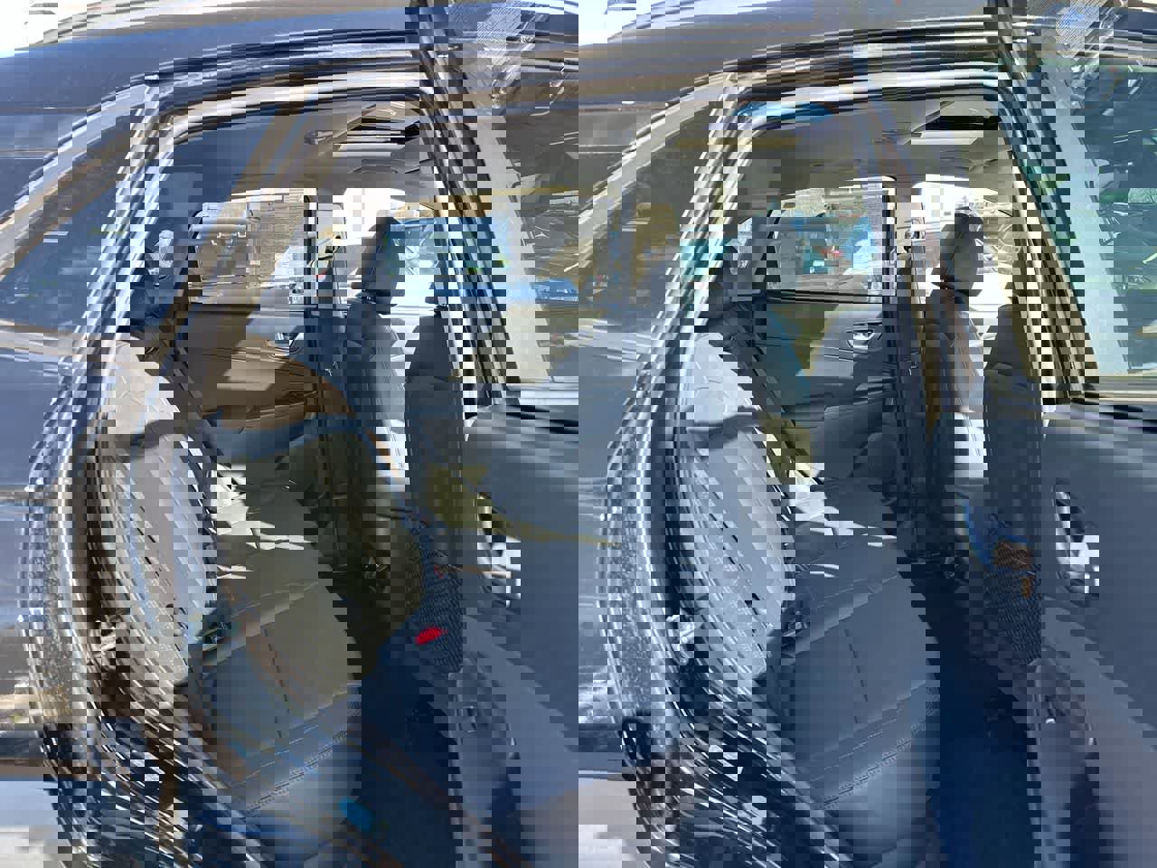 Used 2023 Hyundai Kona Limited w/ Cargo Package image 25