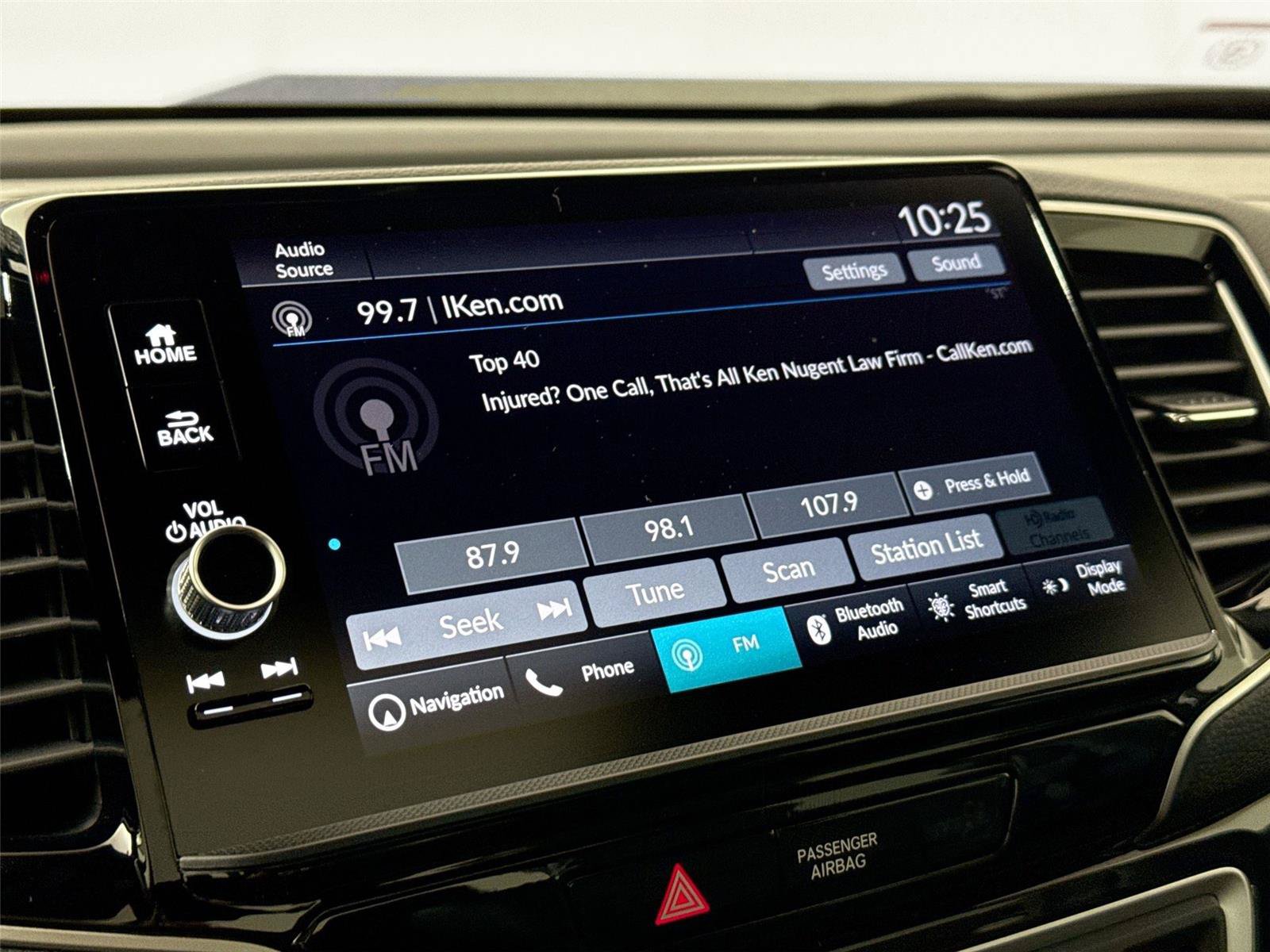 Used 2025 Honda Ridgeline Black Edition image 24