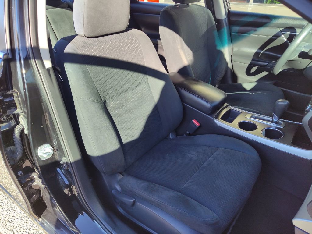 Used 2015 Nissan Altima 2.5 S w/ Special Edition Package FWD image 17