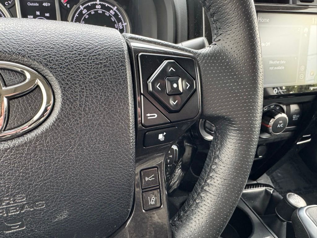 Certified 2020 Toyota 4Runner TRD Off-Road Premium w/ Moonroof Package AWD/4WD image 22