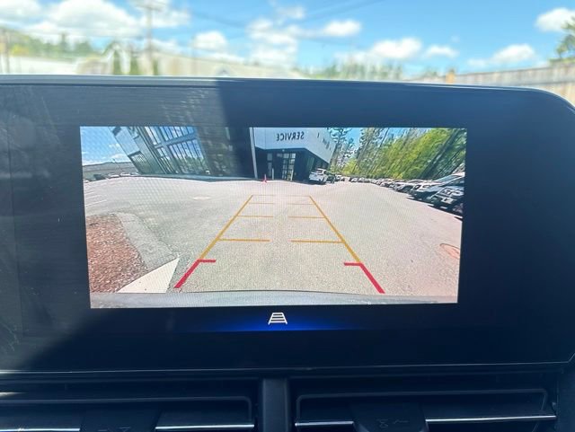 Used 2024 Chevrolet Trax ACTIV w/ Sunroof Package FWD image 6