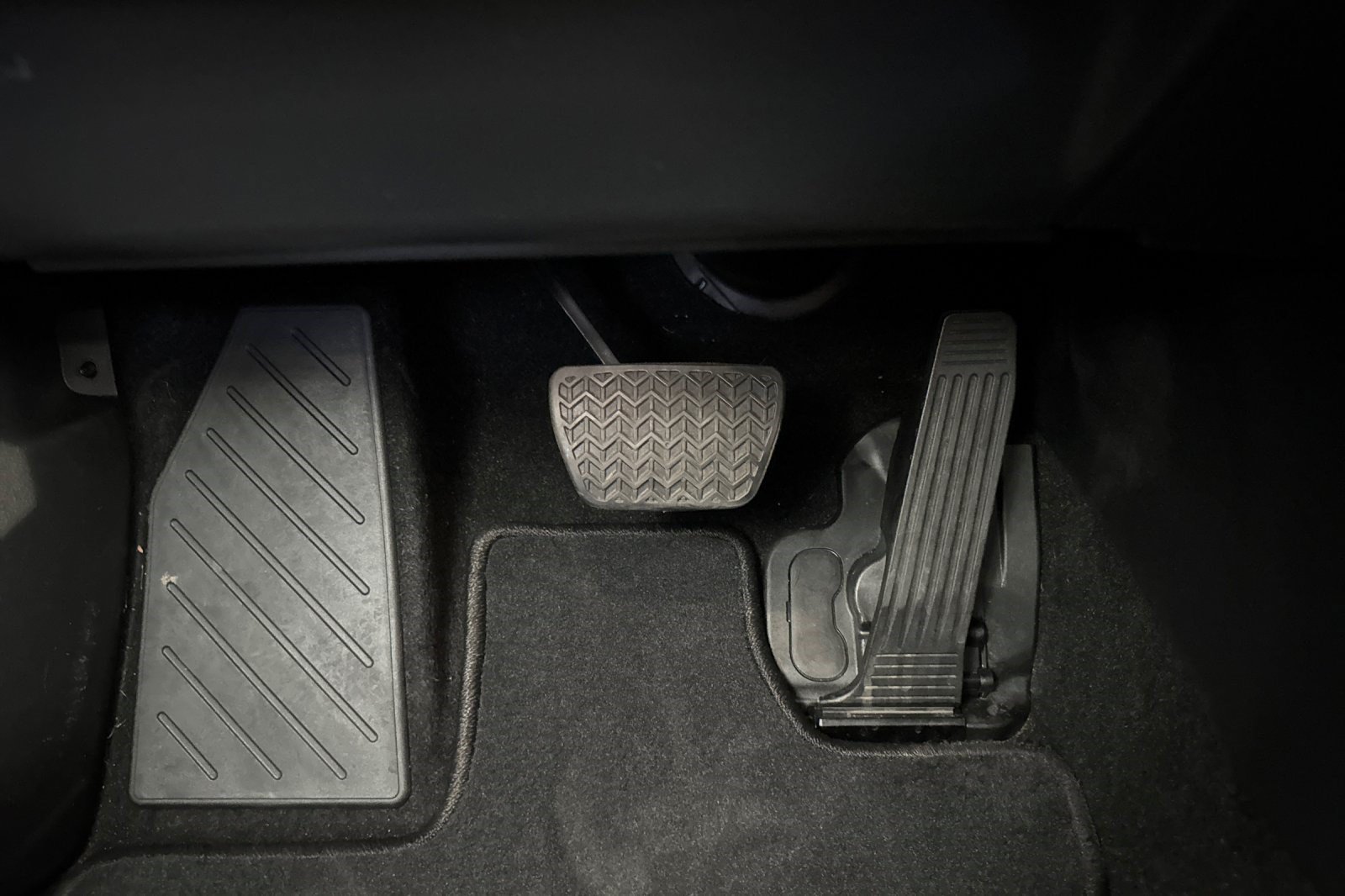Used 2024 Lexus RX 350 Premium w/ Accessory Package (Z1) FWD image 39