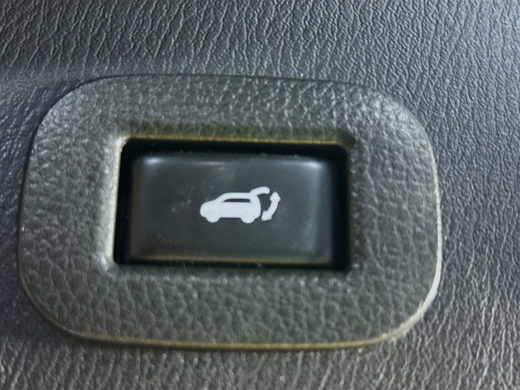 Used 2012 INFINITI QX56 2WD w/ Theater Pkg image 35