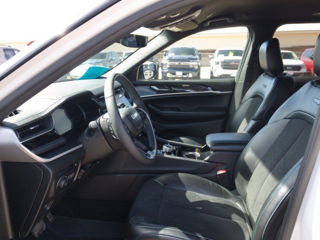 Used 2022 Jeep Grand Cherokee Trailhawk image 15