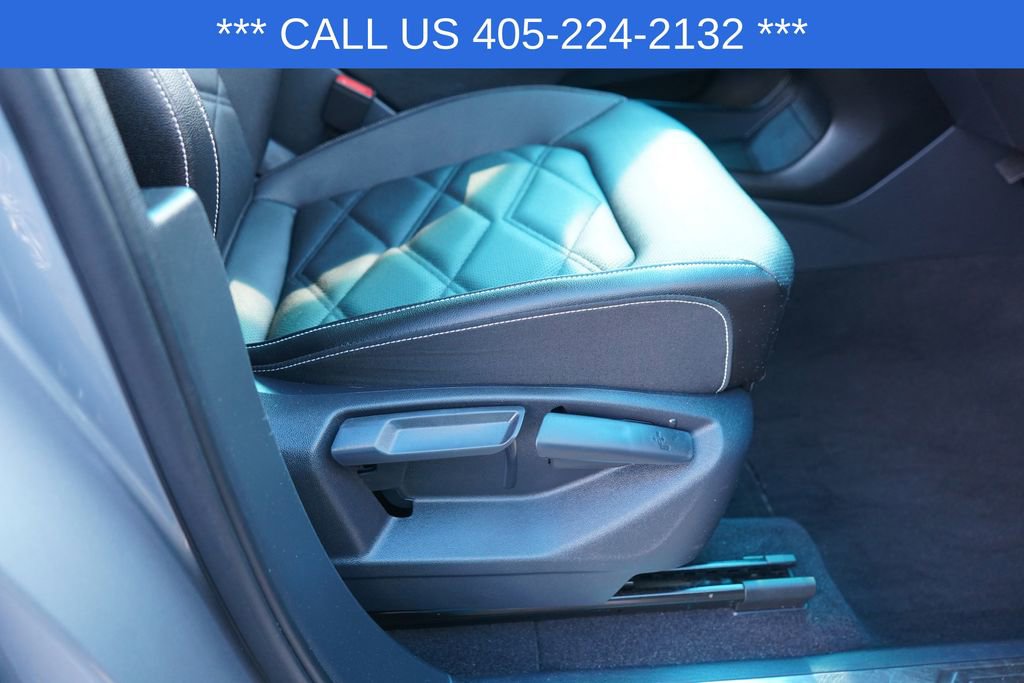 Used 2025 Volkswagen Atlas SE image 22