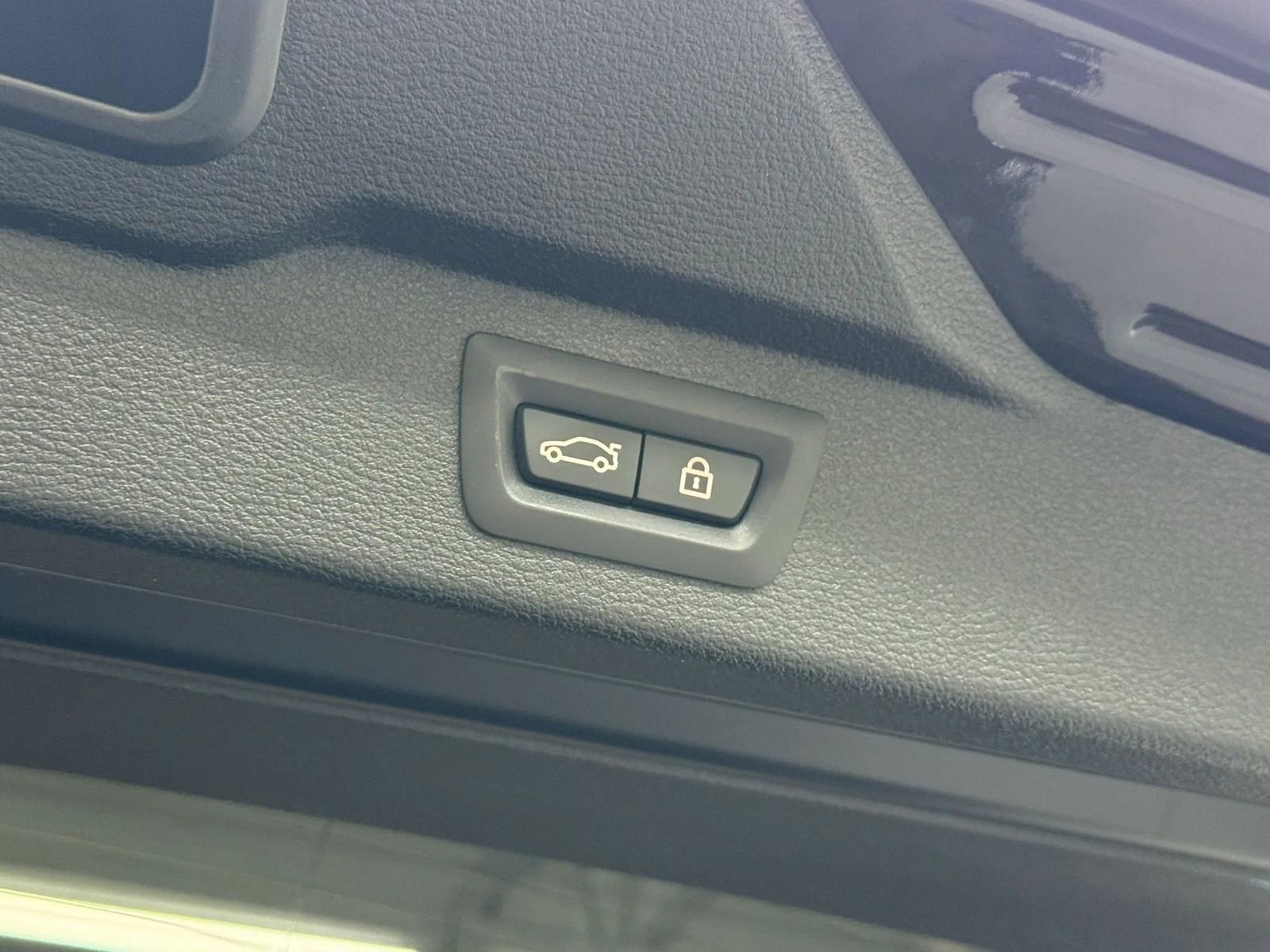 Used 2016 BMW X5 xDrive50i AWD/4WD image 41