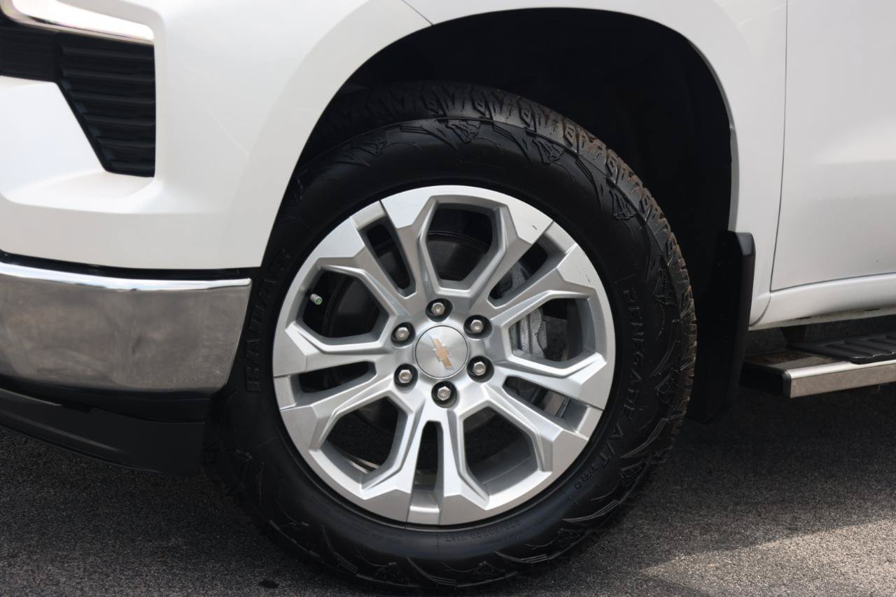 Used 2024 Chevrolet Silverado 1500 LTZ w/ LTZ Premium Package AWD/4WD image 27
