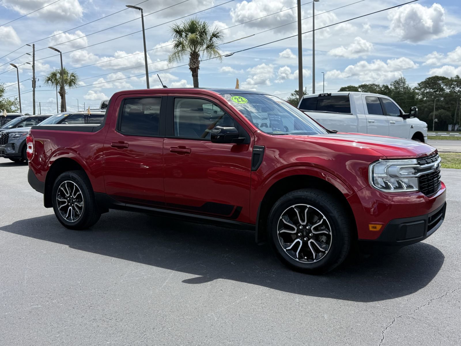 Certified 2022 Ford Maverick Lariat w/ Lariat Luxury Package FWD image 2