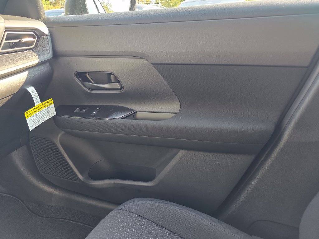 New 2027 Nissan Kicks S FWD image 40