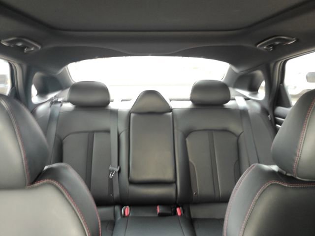 Used 2023 Kia K5 GT FWD image 31